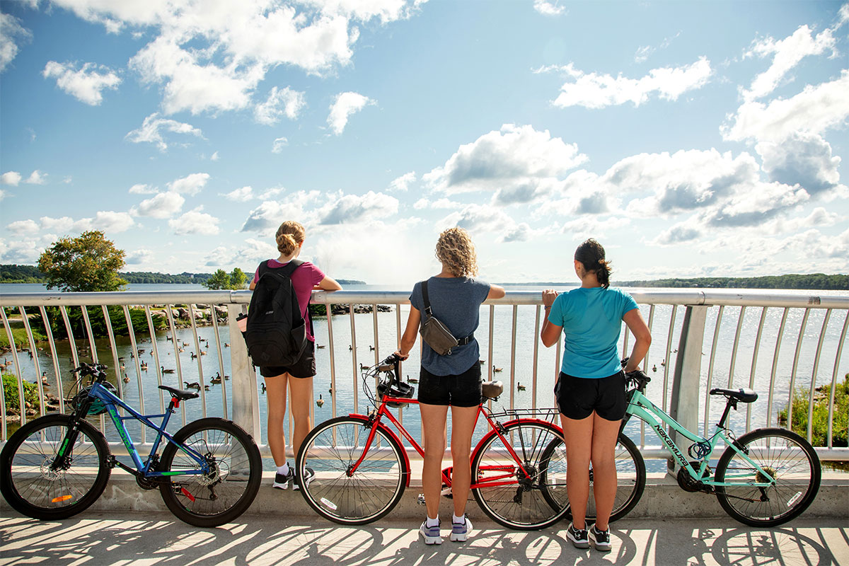 BarrieWaterfront_Cycling